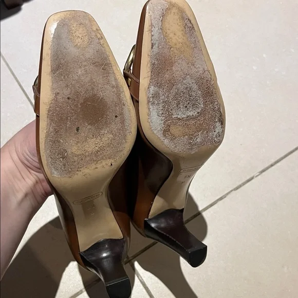 Coach Madyline Made in Italy- brown leather shoes- great condition - size 6,5 - Picture 6 of 16
